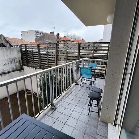 Centre D'arcachon - App 5 Couchages - Parking Appartement