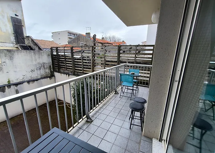 Centre D'arcachon - App 5 Couchages - Parking Appartement
